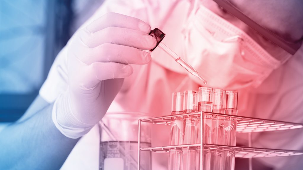 Mikroskop altında antibiyotiklere dirençli bakteri enfeksiyonları