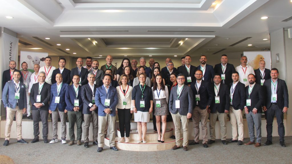 Huvepharma Türkiye ekibi enerji depoladı