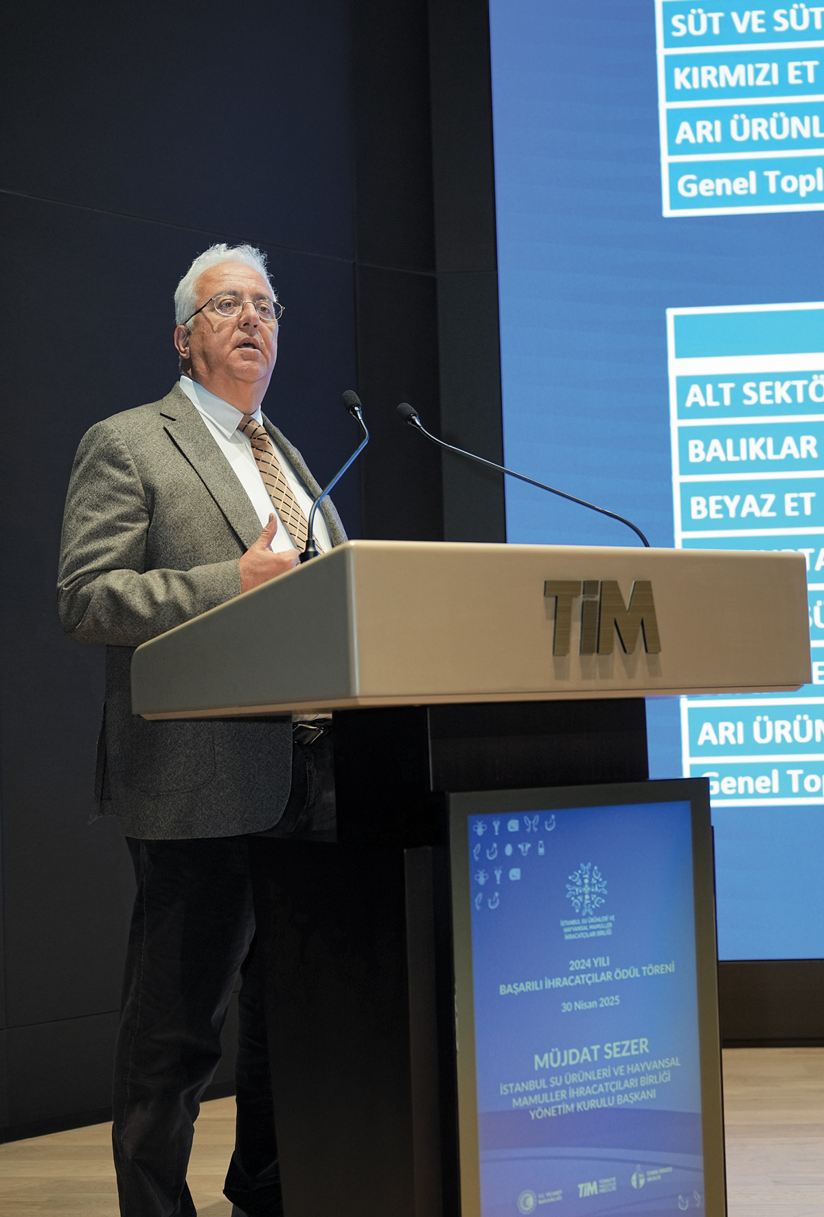 İhracatta yeni vizyon ile sektörel dönüşüm