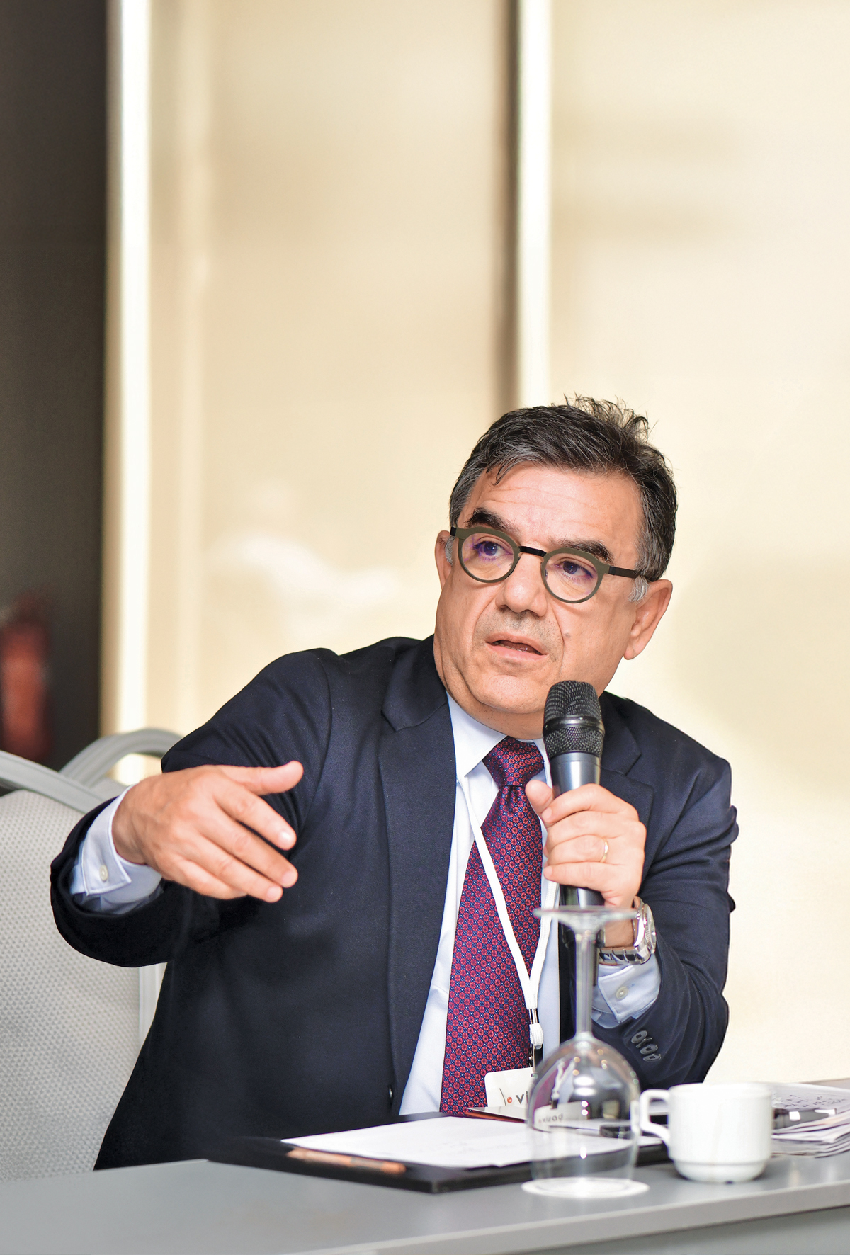 VİSAD’ın yeni başkanı Dr. Burhan Hacı oldu