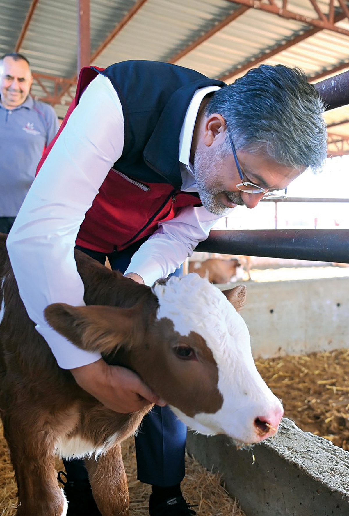 Bakan Yumaklı ‘Güçlü Besi Güçlü Üretim Projesi’ni tanıttı